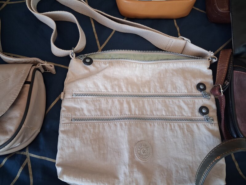 Genti dama set 5 piele ecologica si textil.